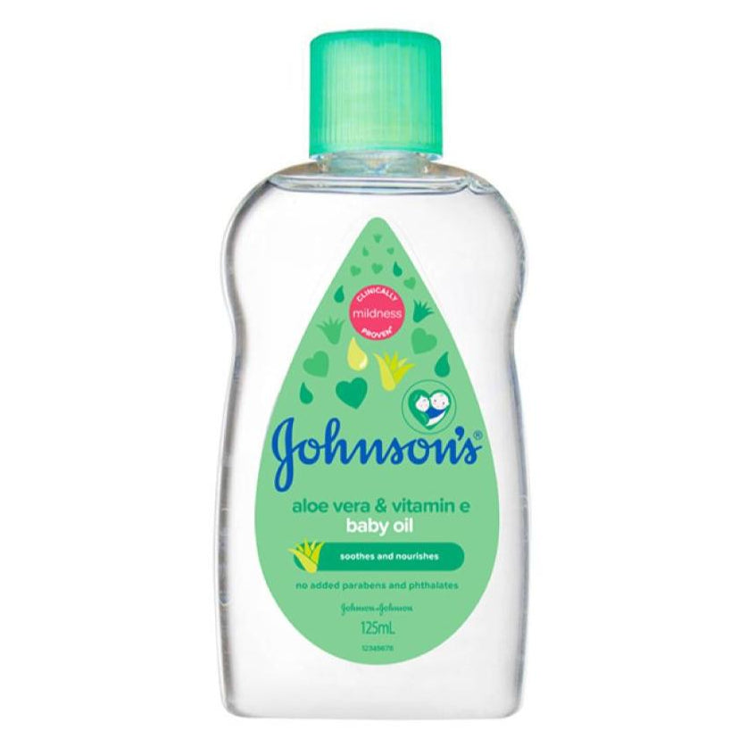 Johnson's Aloe Vera and Vitamin E Baby Oil