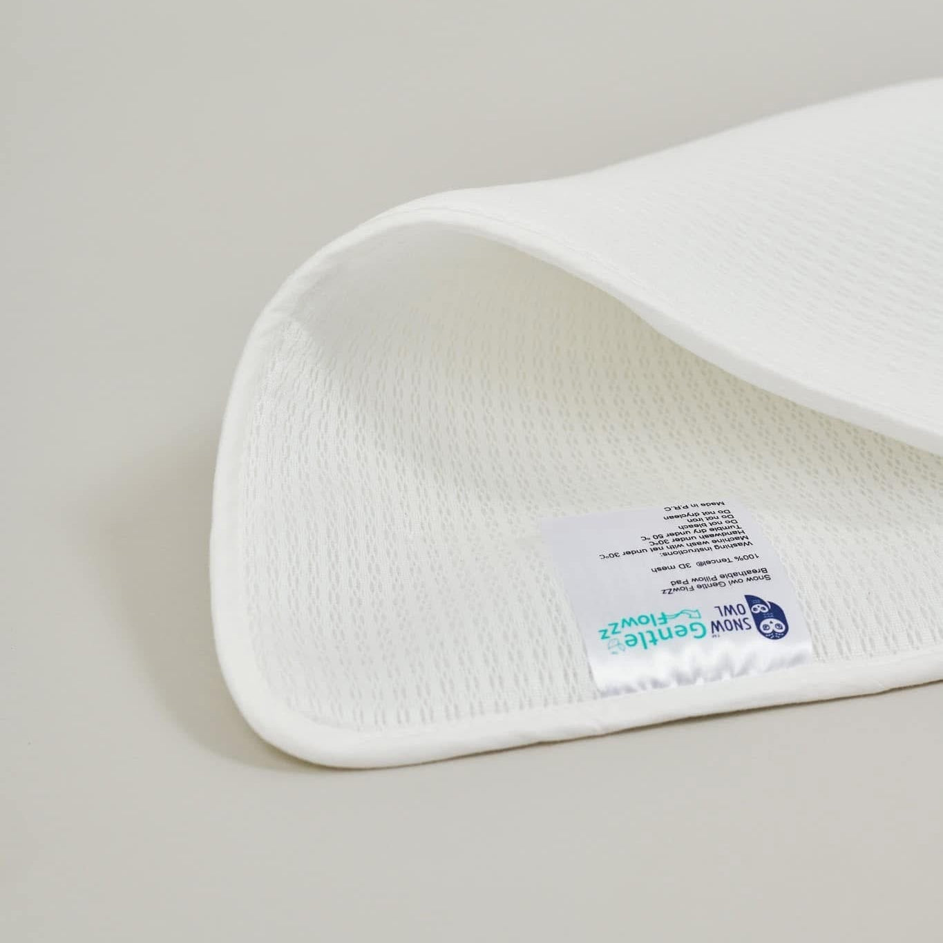 Snow Owl Gentle Flowzz Breathable Pillow Pad
