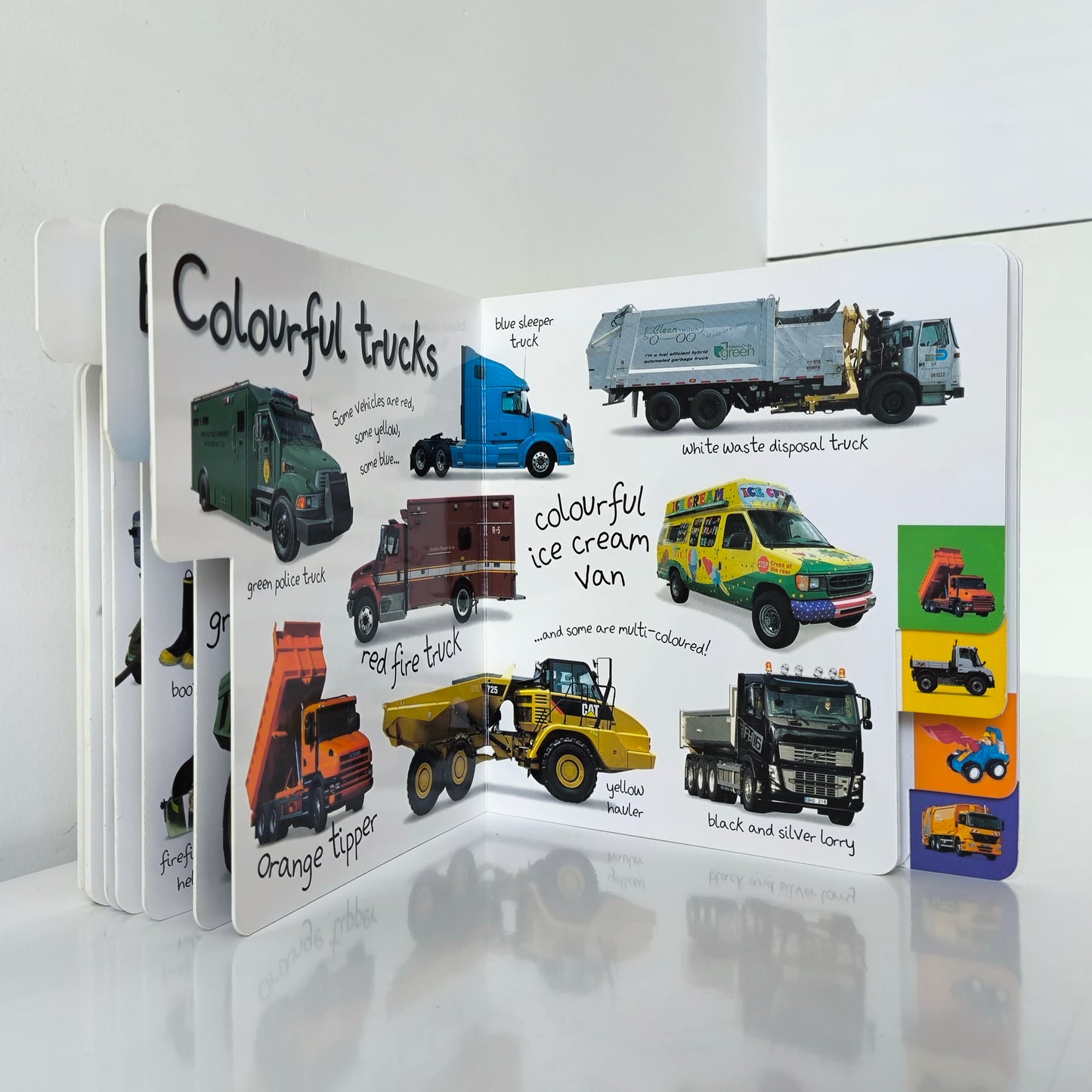 Dk My First Words Trucks And Diggers