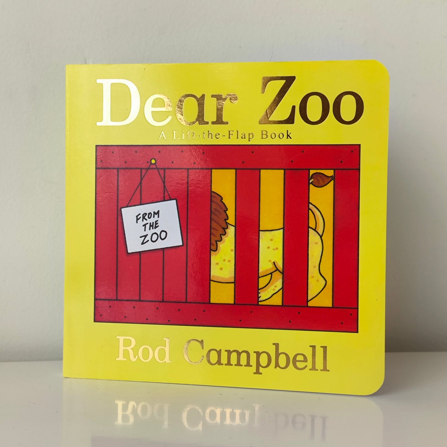 Dear Zoo A Lift-the-Flap Book