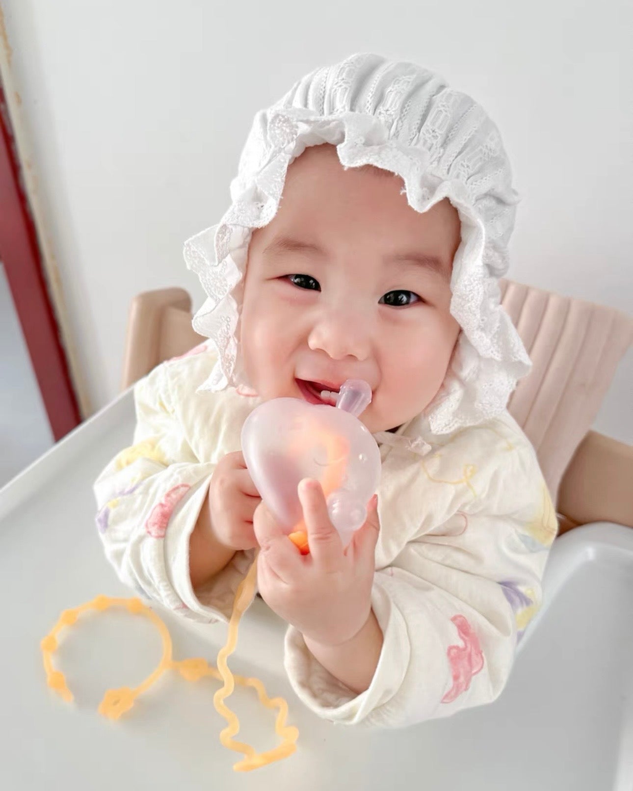 EMXEE Infant Soothing Teether