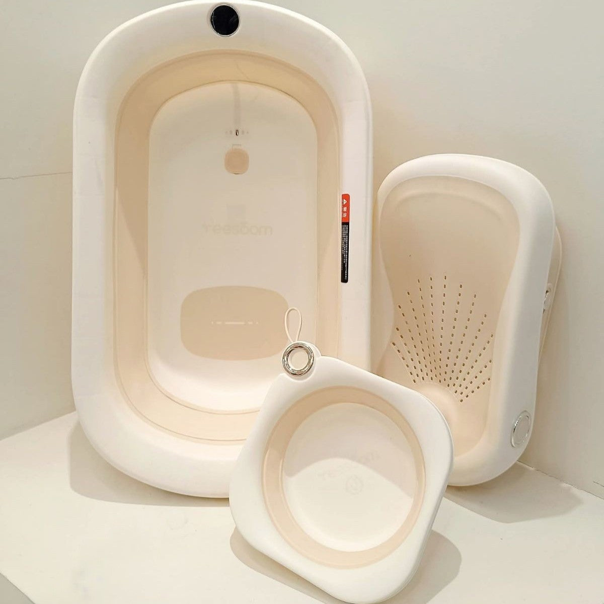 YEESOOM 3-In-1 Capsule Foldable Bathtub Set With Bath Rack & Basin 0M+