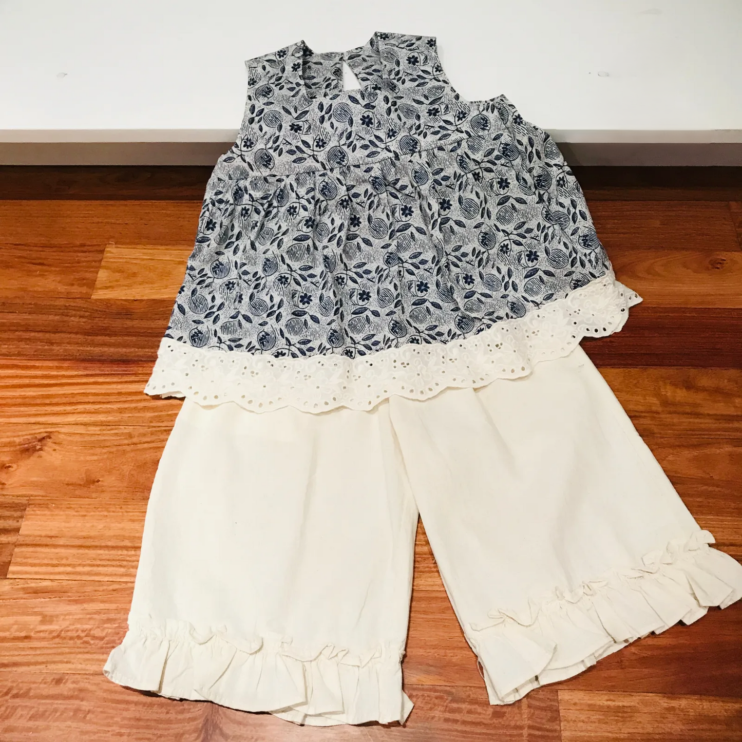 One Set Clothing Collection Size 110~150