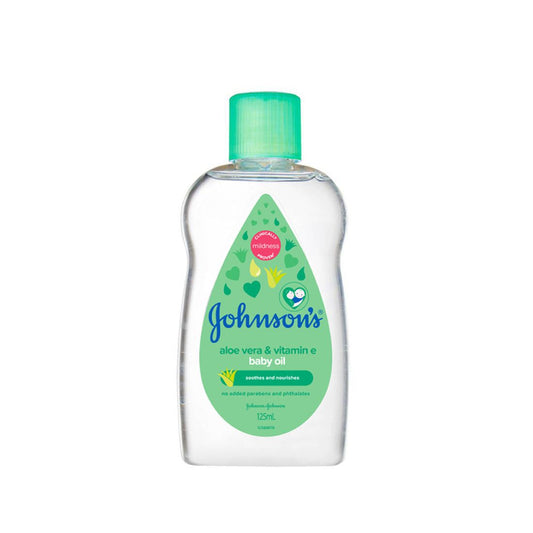 Johnson's Aloe Vera and Vitamin E Baby Oil