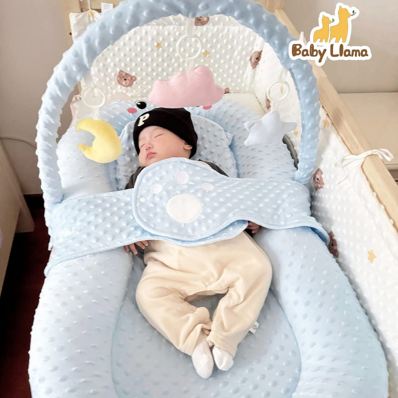 Tufted Dots Baby Bedding Set