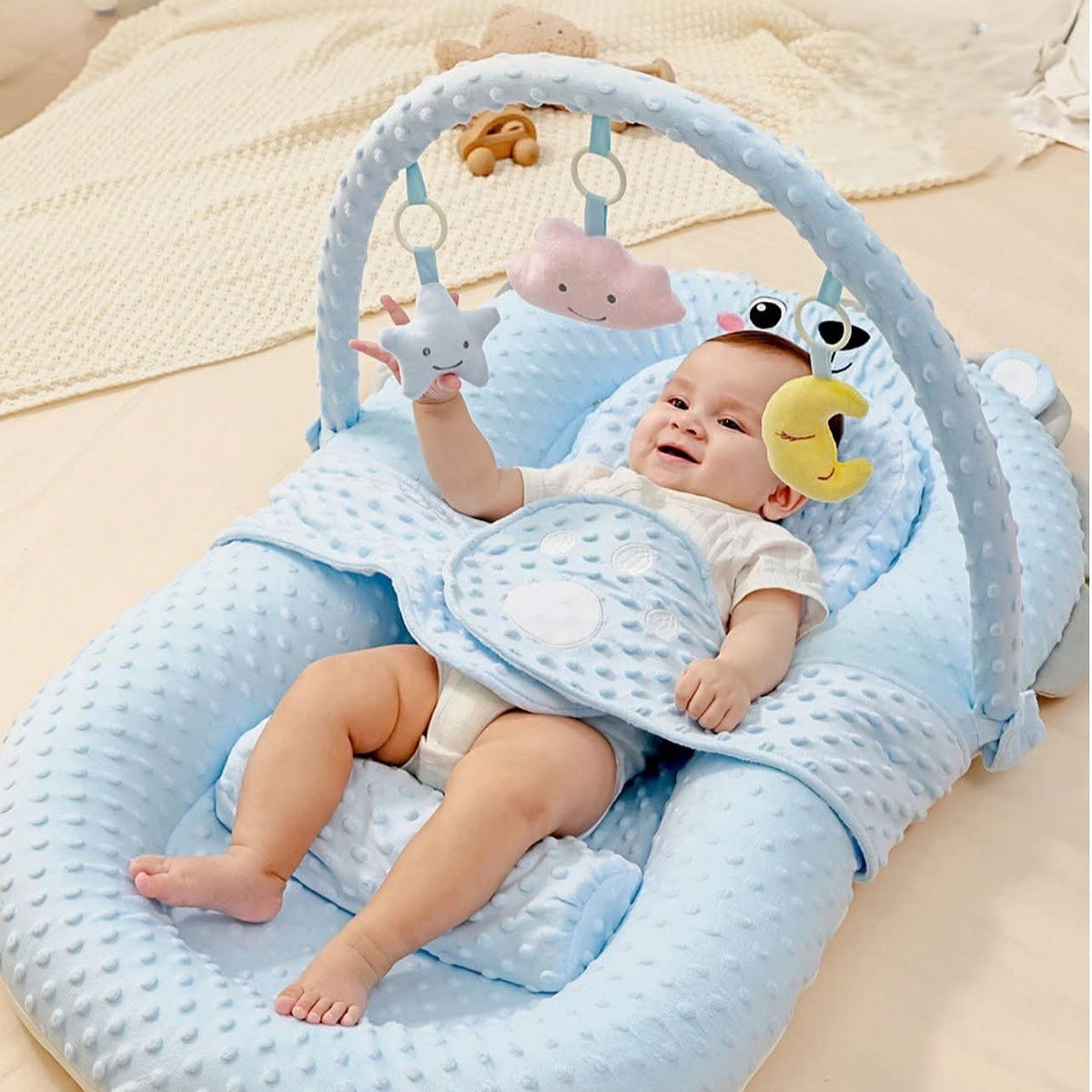 Tufted Dots Baby Bedding Set