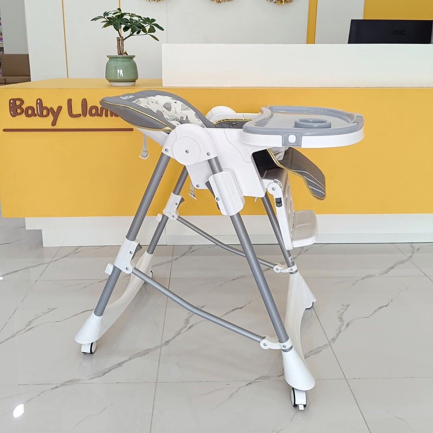 Aricare Feeding Chair
