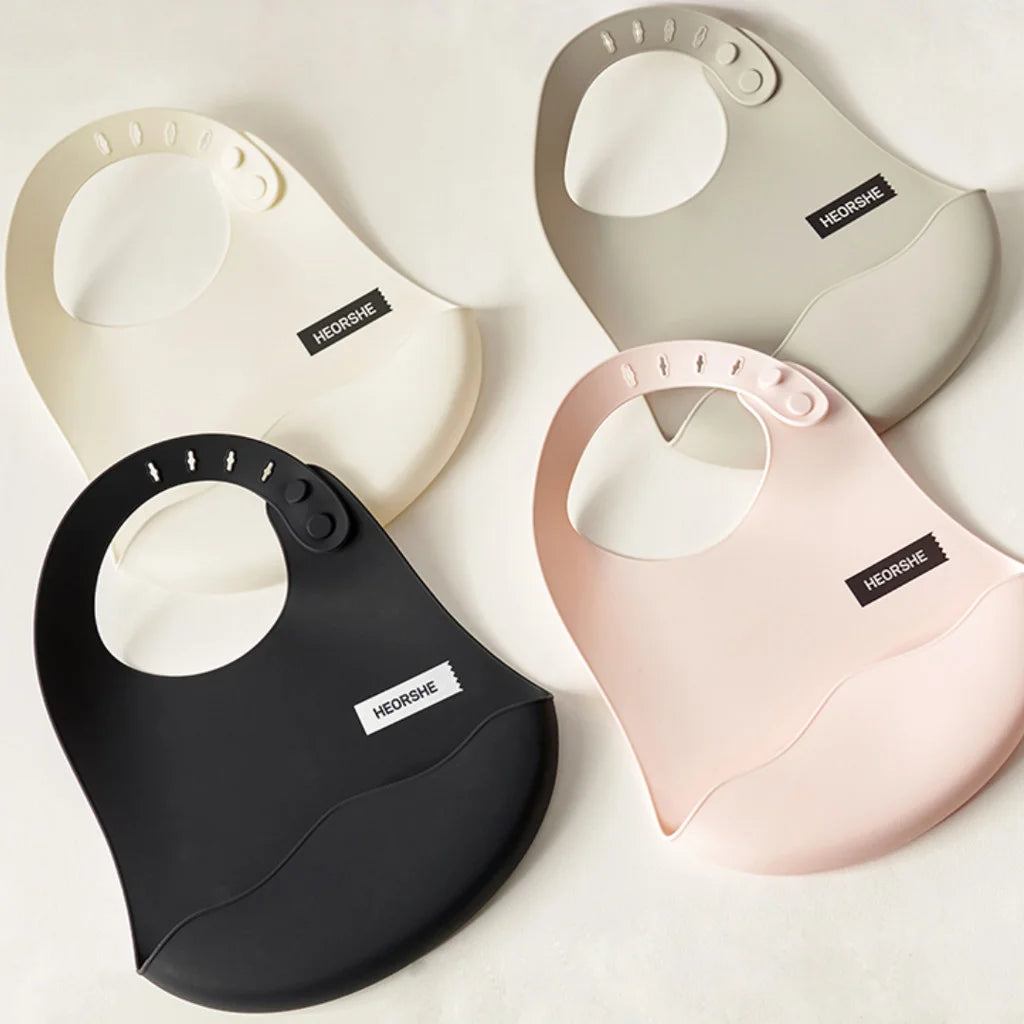 HeorShe I'm a Bib Gray, Pink & White 6M+